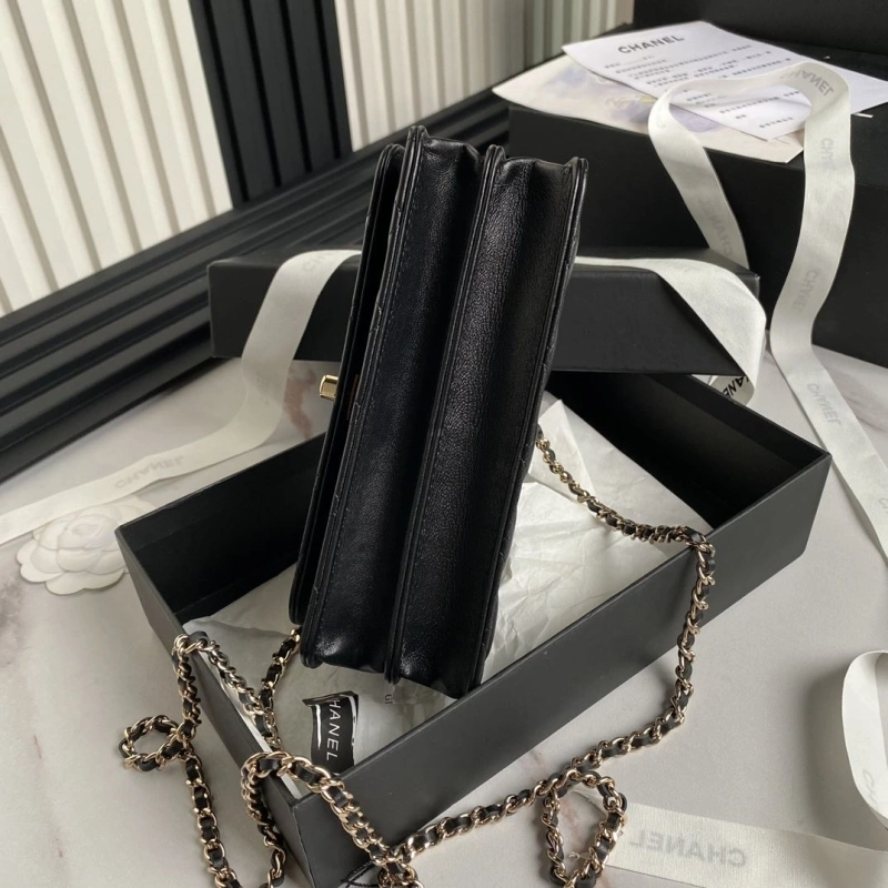 Ch**el woc bags 4017-2075