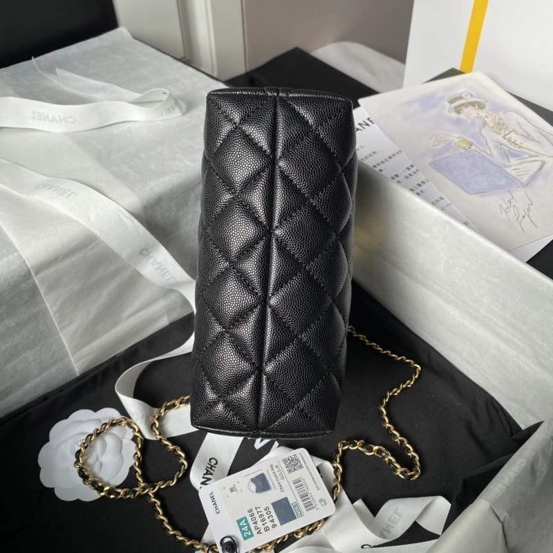 Ch**el woc bags 4017-2079