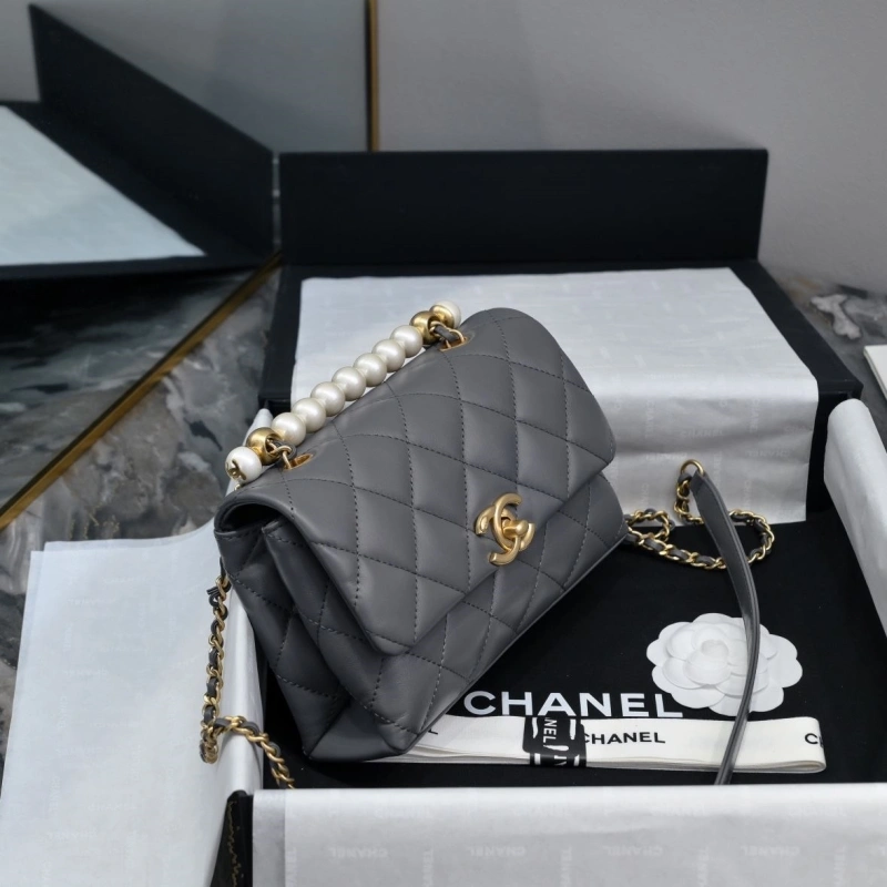 Ch**el woc bags 4017-2129