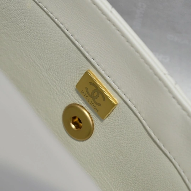 Ch**el woc bags 4017-2132