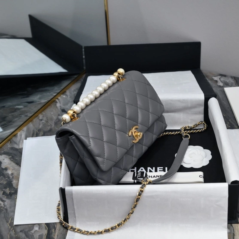 Ch**el woc bags 4017-2133