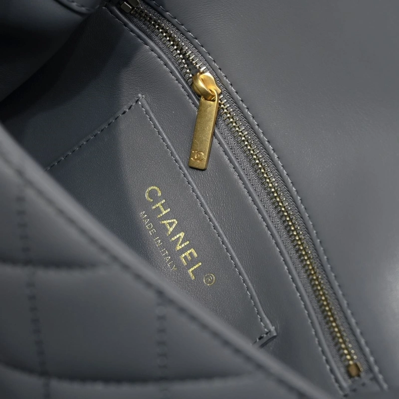 Ch**el woc bags 4017-2133