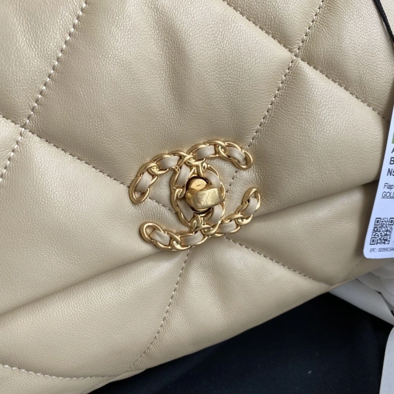 Ch**el 19 bags 4017-2215