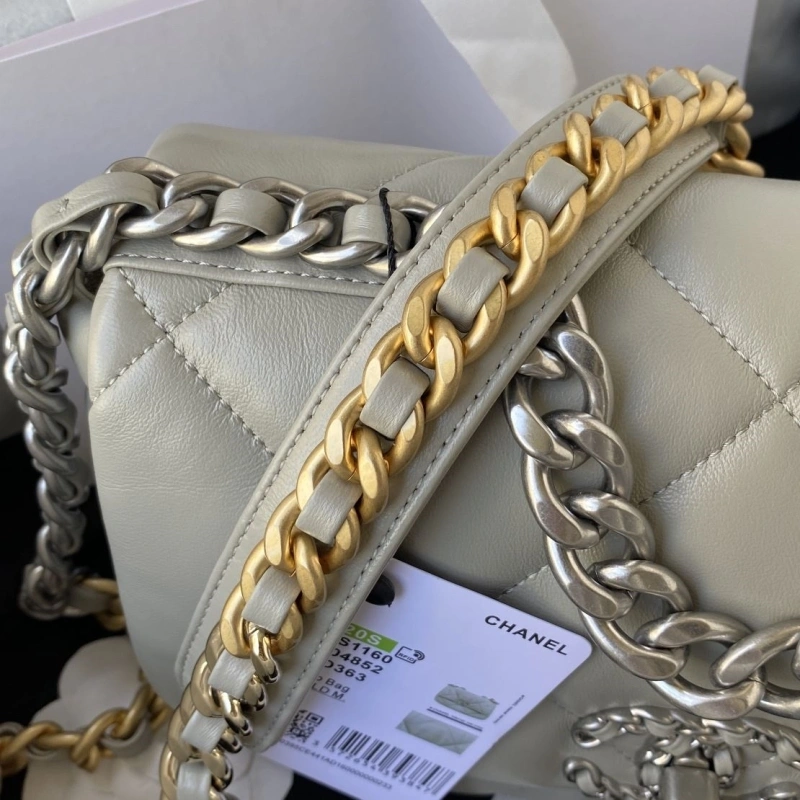 Ch**el 19 bags 4017-2217