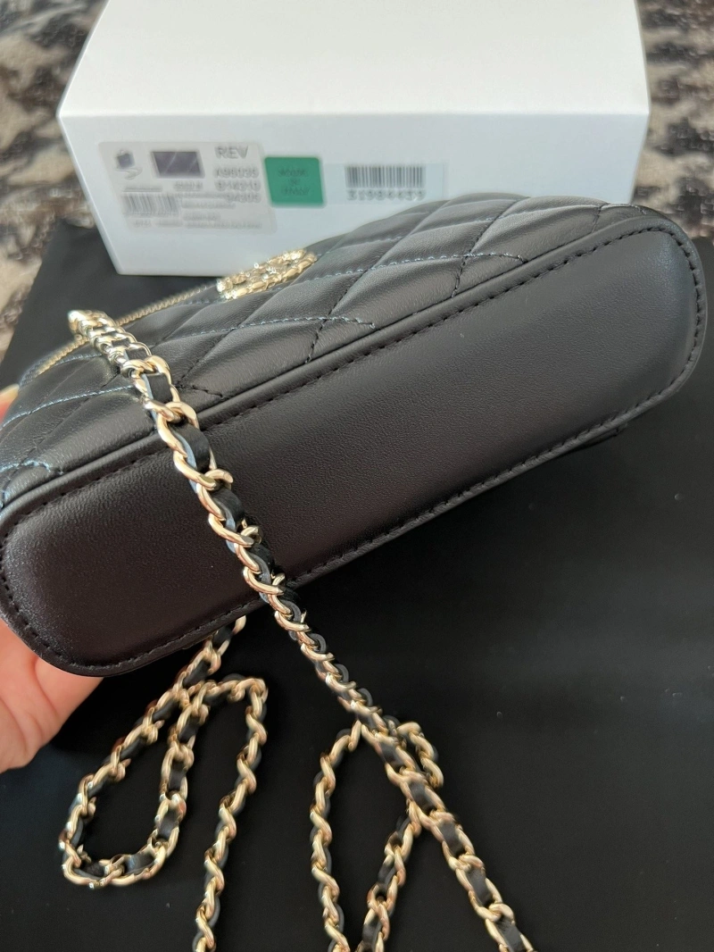 Ch**el cosmetic bags 4017-2238