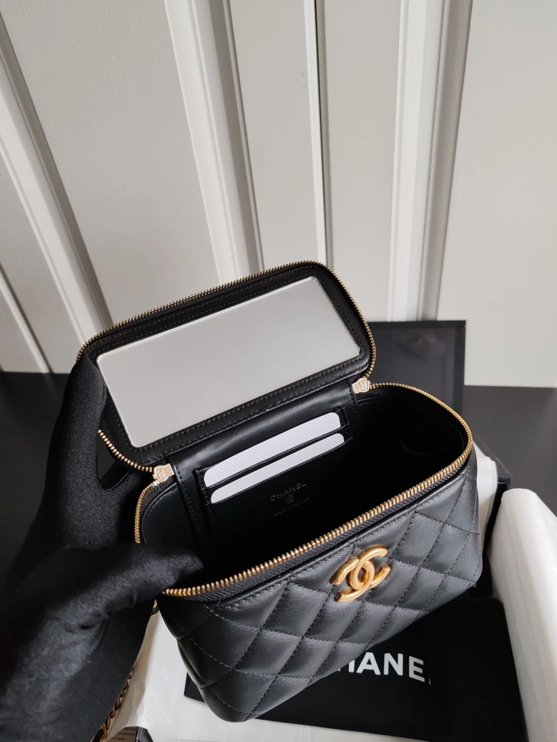 Ch**el cosmetic bags 4017b-0019