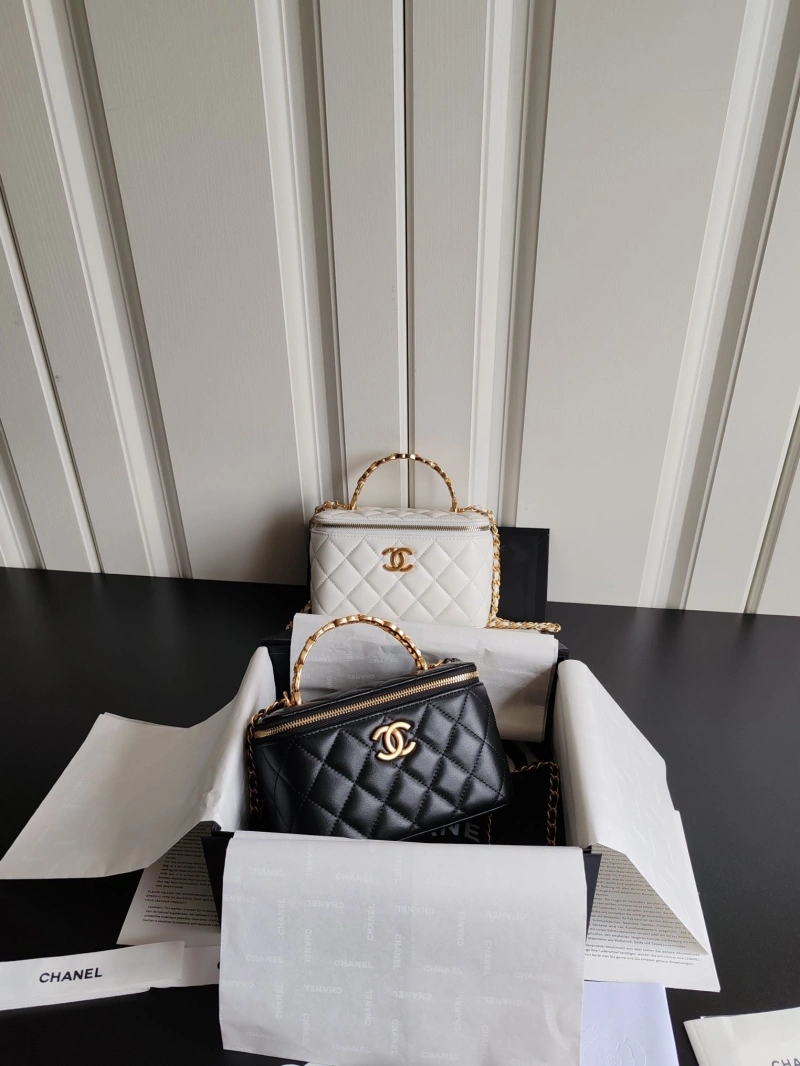 Ch**el cosmetic bags 4017b-0019
