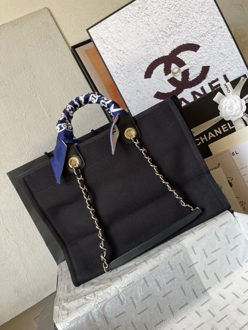 Ch**el shopping bags 4017b-0044