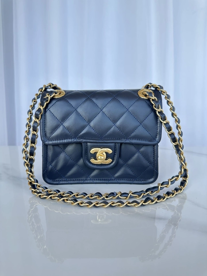 Ch**el cf series bags 4017b-0129