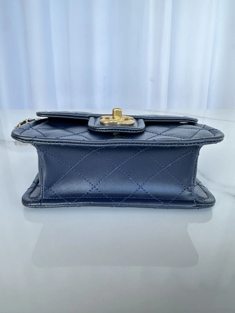 Ch**el cf series bags 4017b-0129