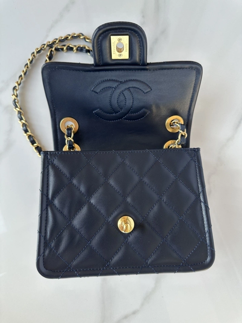 Ch**el cf series bags 4017b-0129
