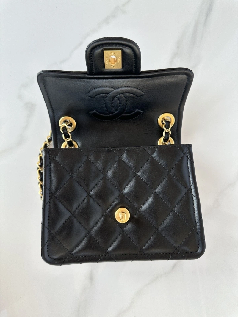 Ch**el cf series bags 4017b-0131