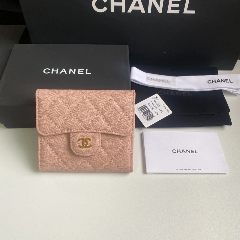 Ch**el wallets 4017b-0158