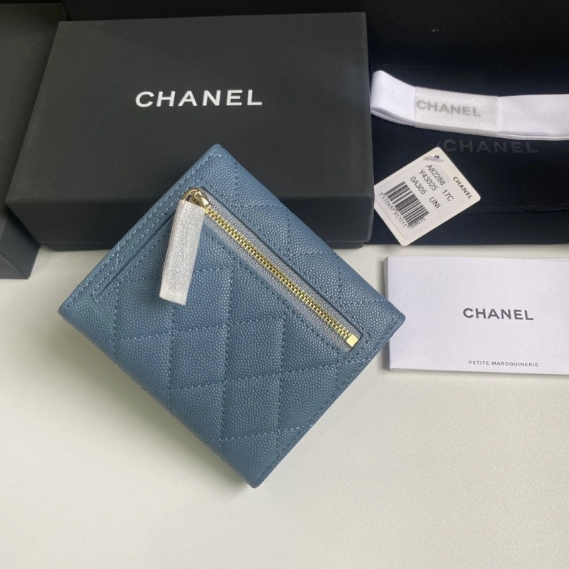 Ch**el wallets 4017b-0161