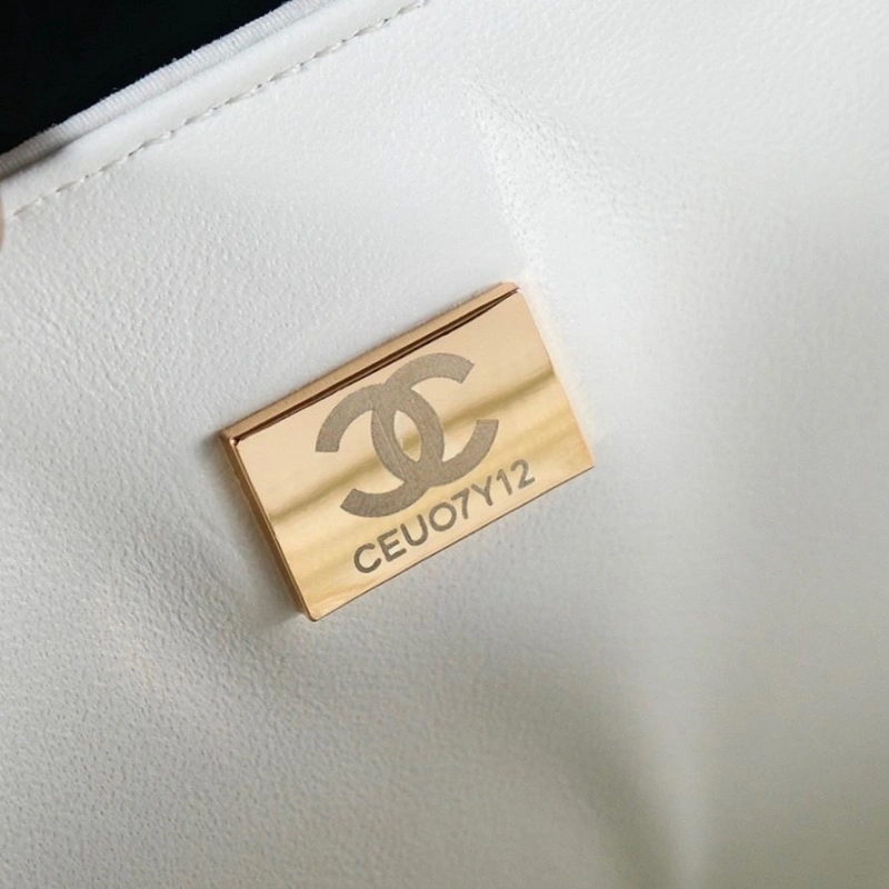 Ch**el cf series bags 4017b-0174