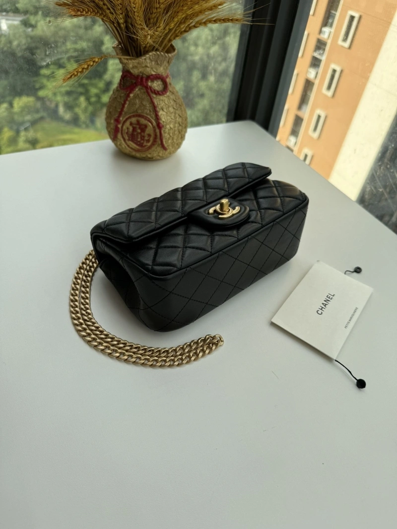 Ch**el cf series bags 4017b-0200