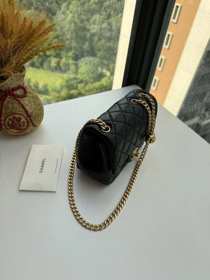 Ch**el cf series bags 4017b-0202