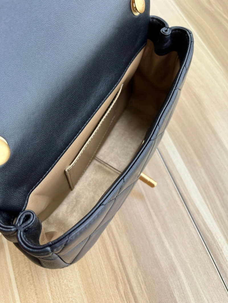Ch**el cf series bags 4017b-0209