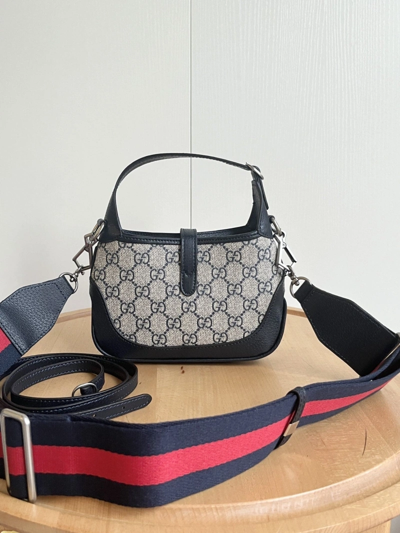 Gvc*1 top handle bags 4032-0358