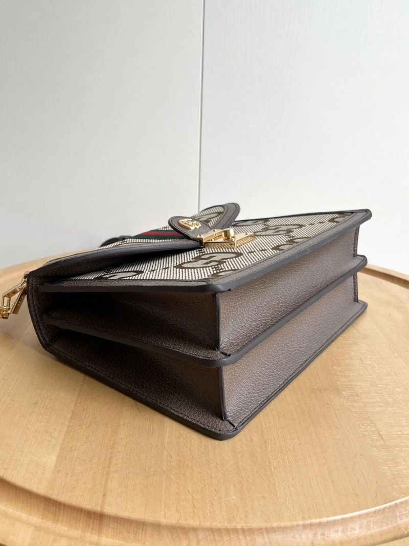 Gvc*1 top handle bags 4032-0367