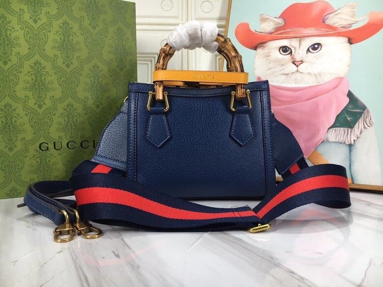 Gvc*1 top handle bags 4032-0460