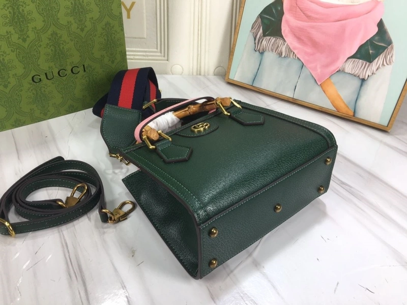 Gvc*1 top handle bags 4032-0463