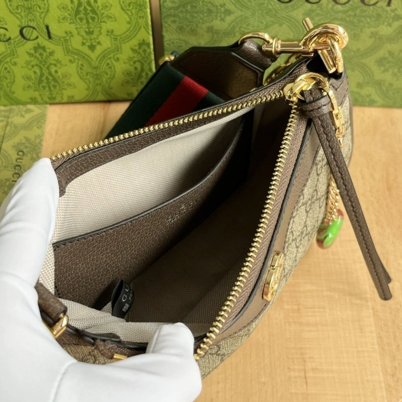 Gvc*1 satchel bags 4032-0478