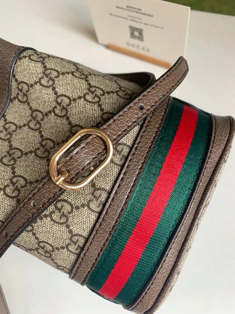 Gvc*1 bucket bags 4032-0491