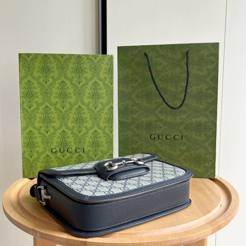 Gvc*1 satchel bags 4032-0590