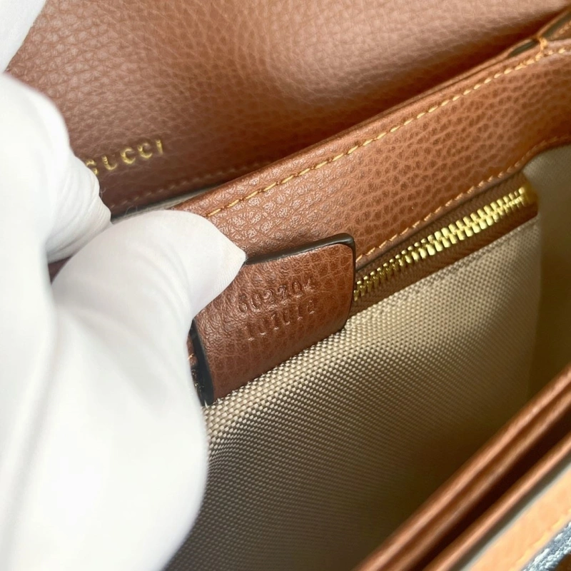 Gvc*1 satchel bags 4032-0593