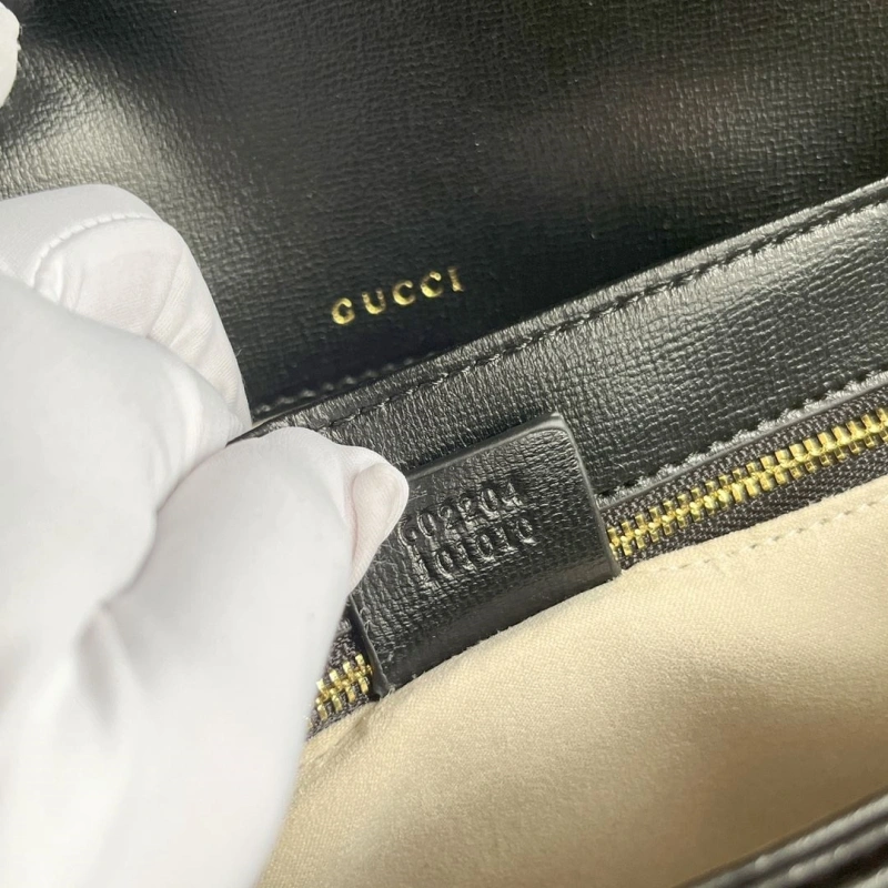 Gvc*1 satchel bags 4032-0597