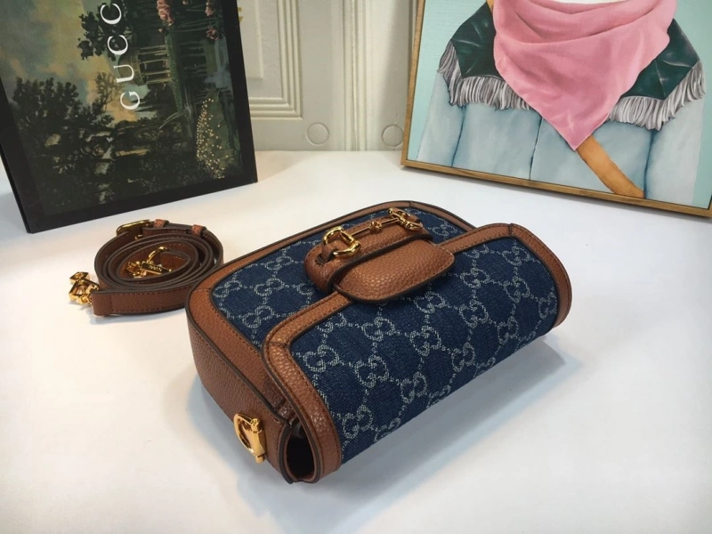 Gvc*1 satchel bags 4032-0758