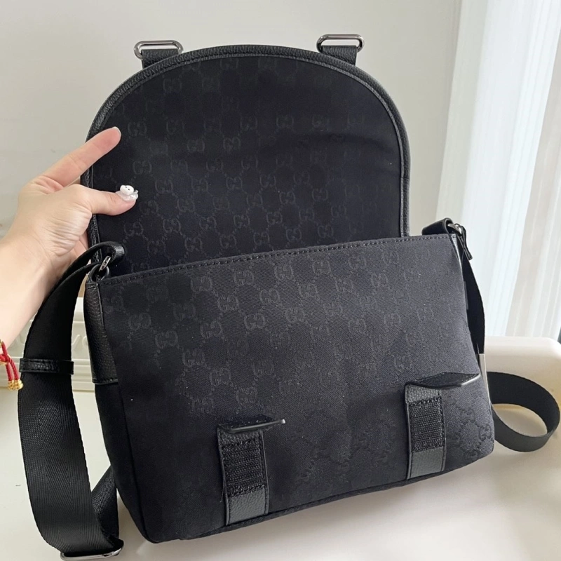 Gvc*1 satchel bags 4032-0852