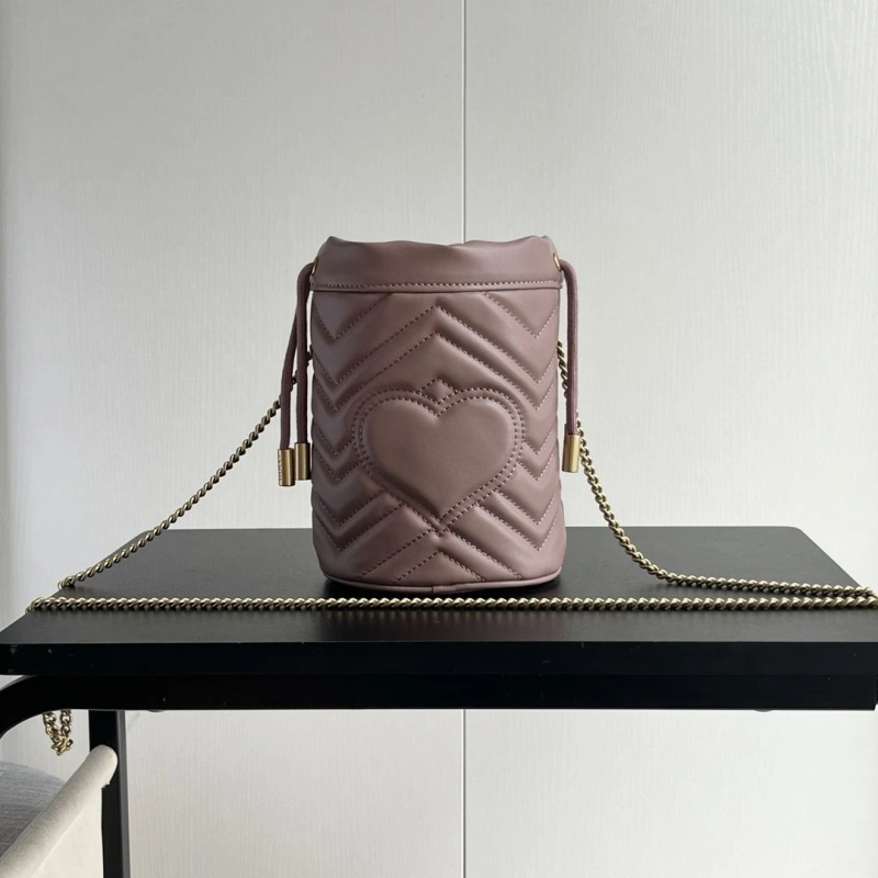 Gvc*1 bucket bags 4032-0866