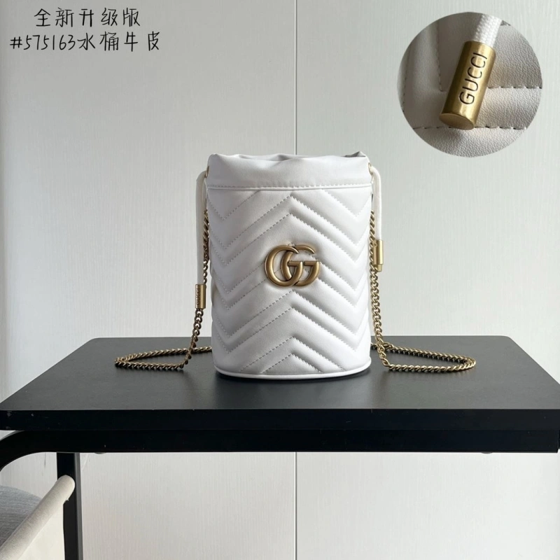 Gvc*1 bucket bags 4032-0867