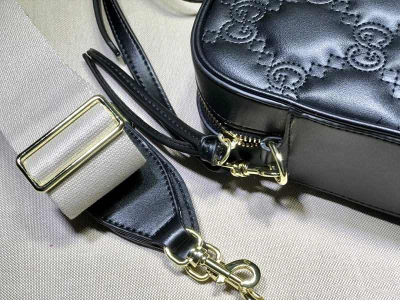 Gvc*1 satchel bags 4032-0877