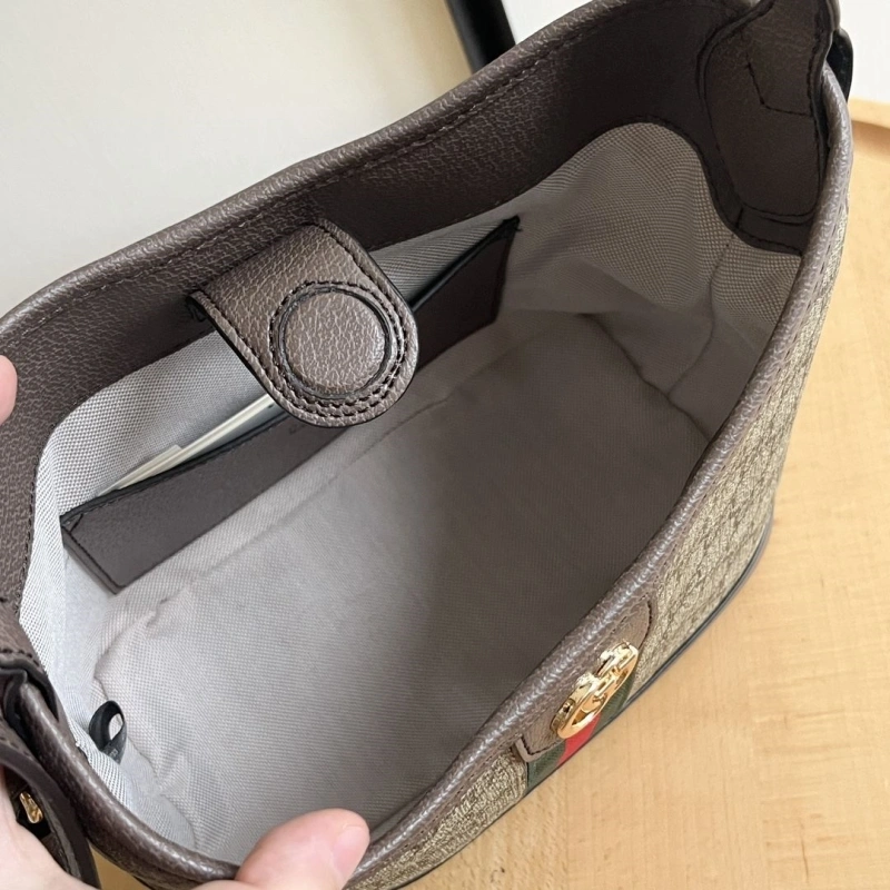Gvc*1 top handle bags 4032-0910