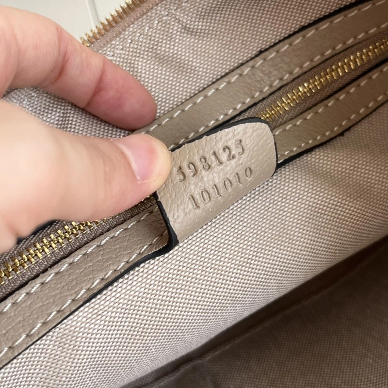 Gvc*1 satchel bags 4032-0929