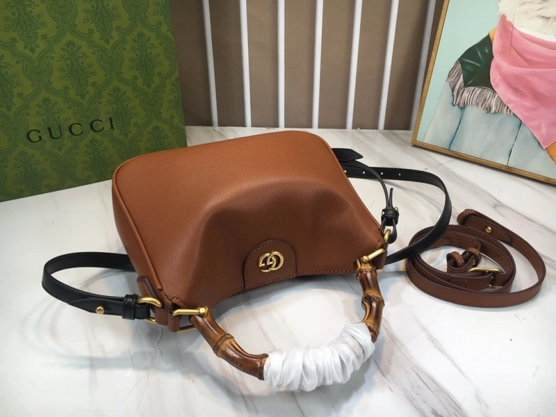 Gvc*1 top handle bags 4032-0958