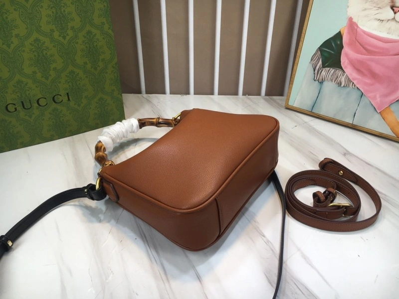 Gvc*1 top handle bags 4032-0958