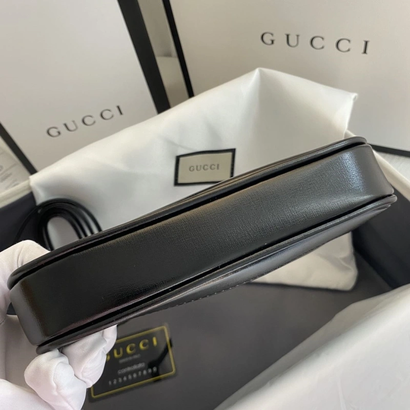 Gvc*1 top handle bags 4032-1098