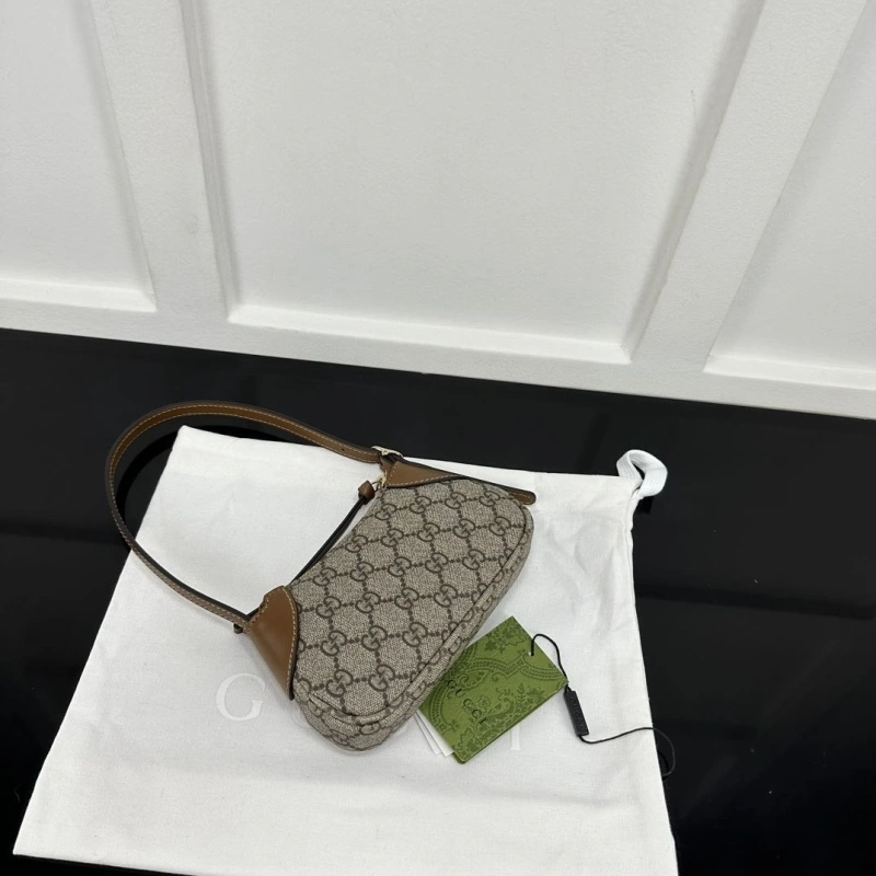 Gvc*1 top handle bags 4034a-0004