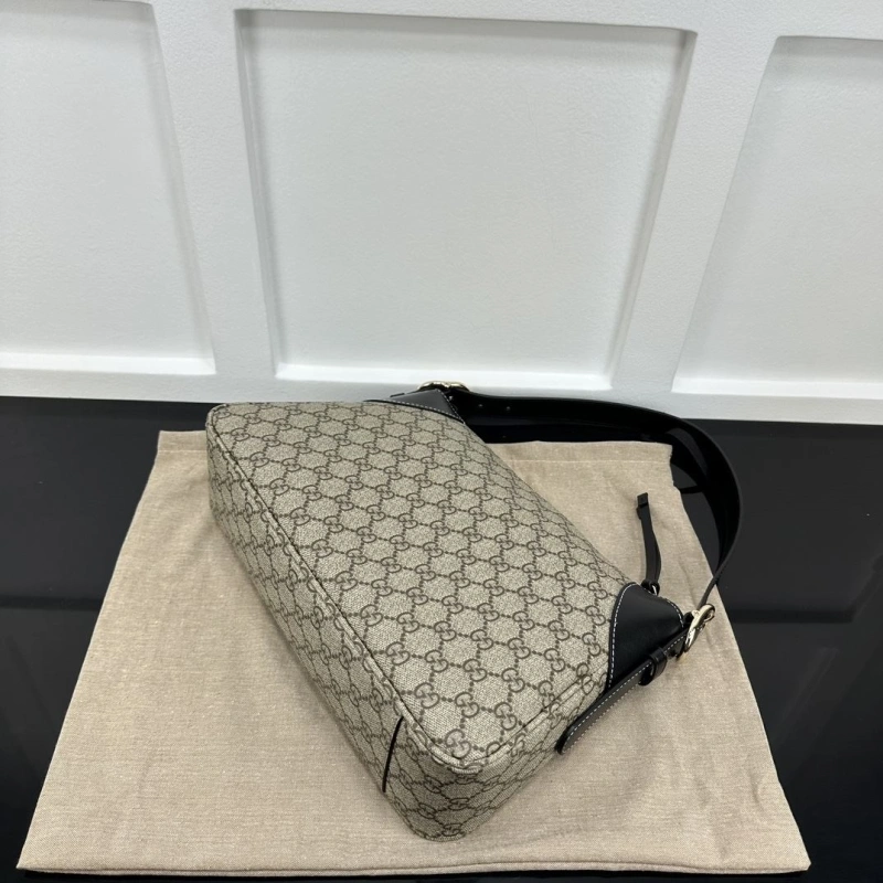 Gvc*1 top handle bags 4034a-0067