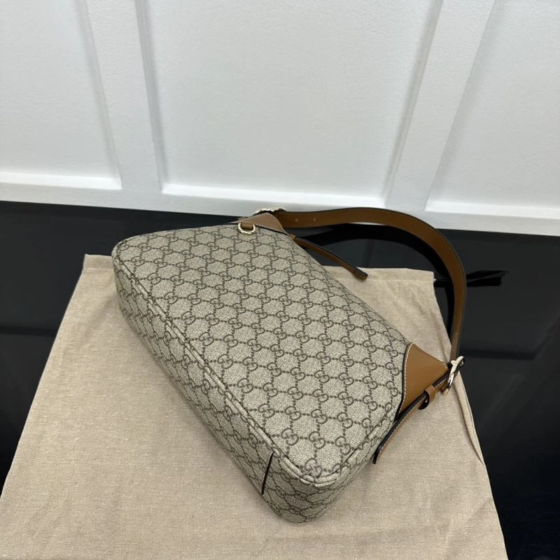 Gvc*1 top handle bags 4034a-0076