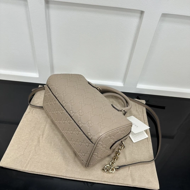 Gvc*1 speedy bags 4034b-0001