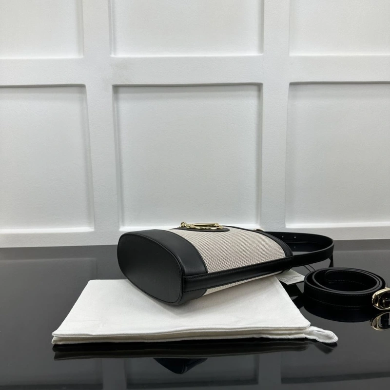 Gvc*1 top handle bags 4034b-0041