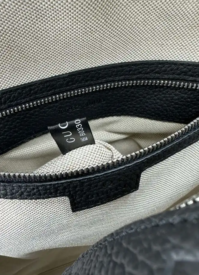 Gvc*1 backpacks 4034f-0001