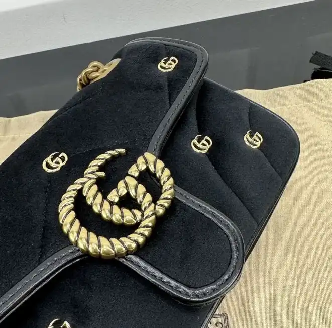 Gvc*1 satchel bags 4034f-0003