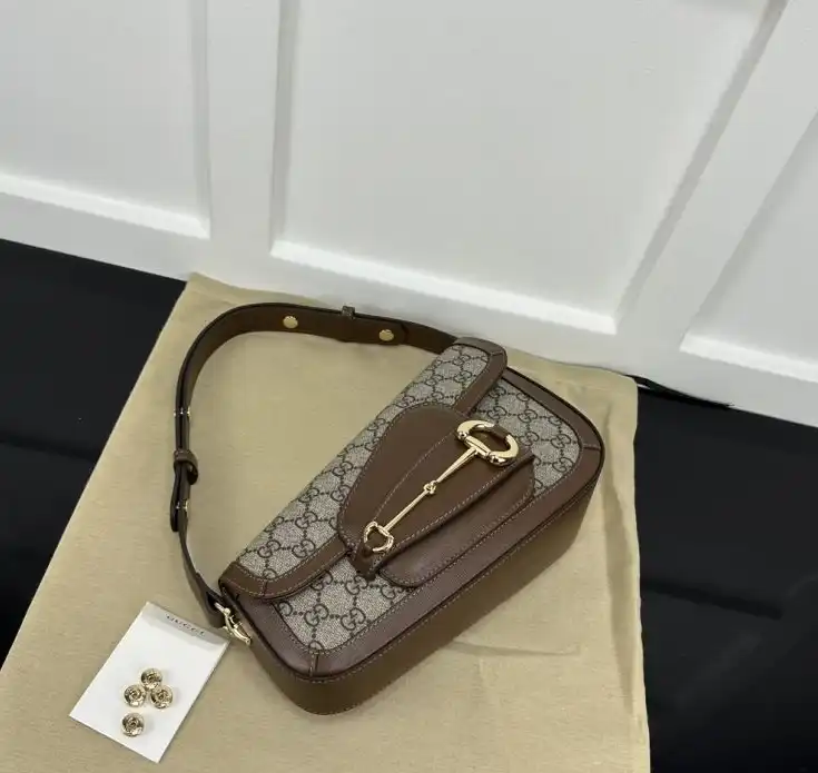Gvc*1 satchel bags 4034f-0008