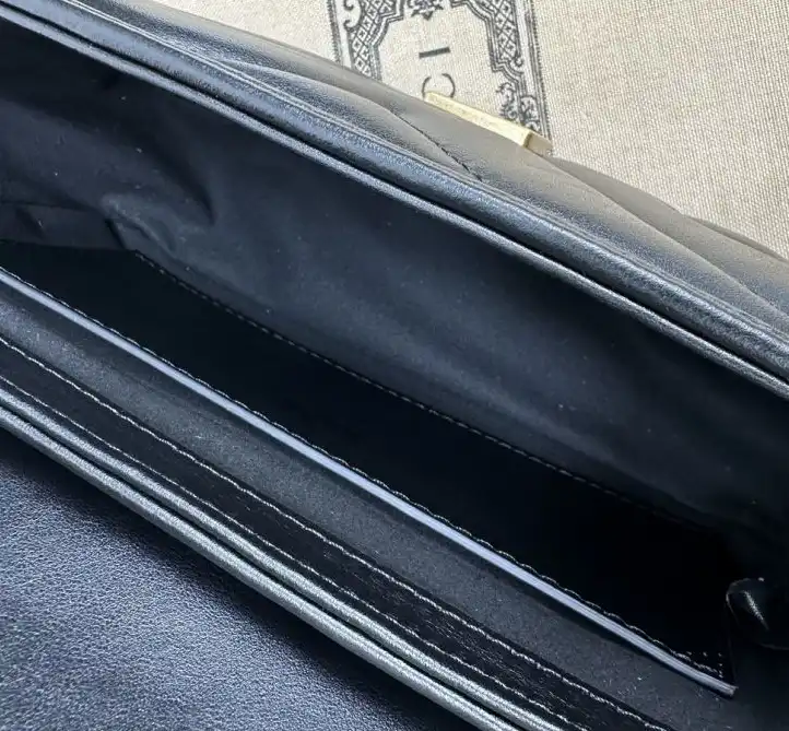 Gvc*1 satchel bags 4034f-0009